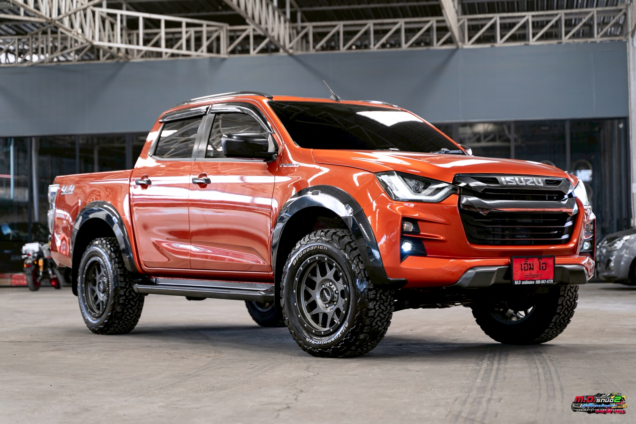 ISUZU Dmax Cab4 3.0 V-Cross ZP 4 WD