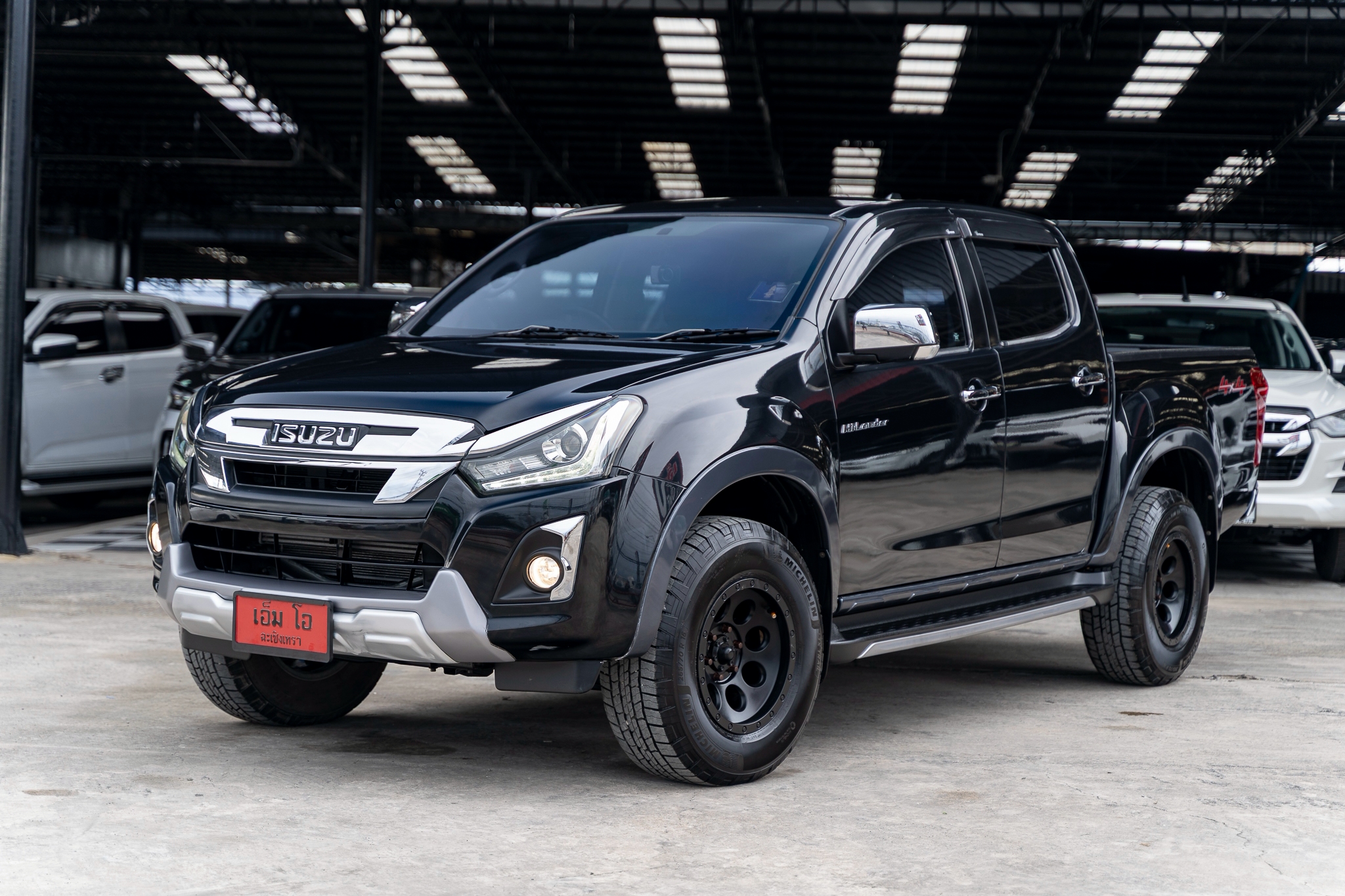ISUZU D-MAX CAB4 3.0 Hi-Lander zp 